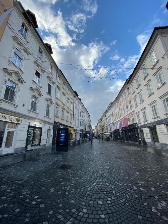 Old Quarter Residence ليوبليانا المظهر الخارجي الصورة